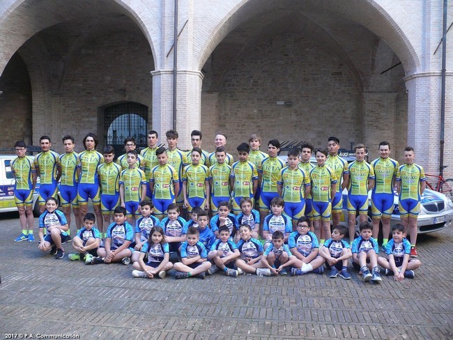 Lanciata la stagione dei team Folignati