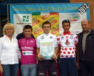 Le maglie del Giro con i genitori di Fabio Casartelli