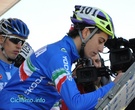 Fabio Aru alla firma