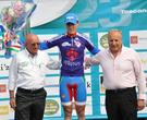 La maglia ciclamino Puccio